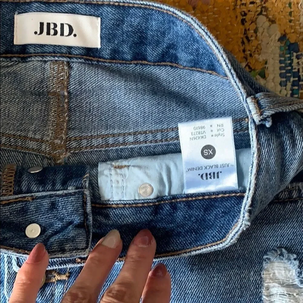 JBD. Distressed High-Rise Denim Skirt - Picture 3 of 4